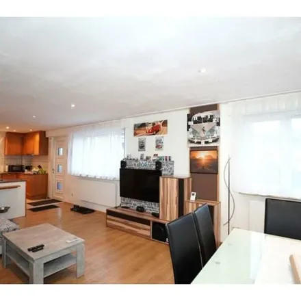Rent this 2 bed apartment on Lütticher Straße 313 in 4720 Kelmis - La Calamine, Belgium