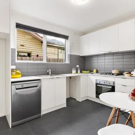 Image 2 - Mernda Avenue, Carnegie VIC 3145, Australia - Apartment for rent