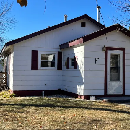 Image 2 - 1005 6th Street, Britton, SD 57430, USA - House for sale