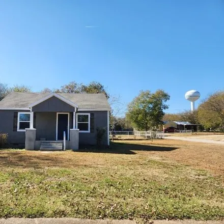 Buy this 2 bed house on 1799 Williams Street in Seminole, OK 74868