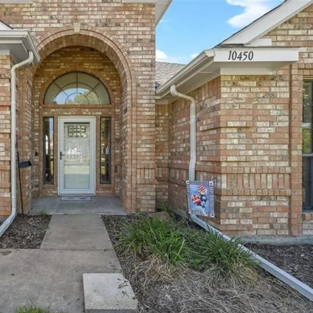 Buy this 4 bed house on 10492 Jennifer Circle in Heartland, TX 75126