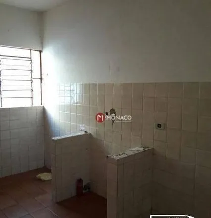 Buy this 3 bed house on Rua Antônio Baldan in Coliseu, Londrina - PR