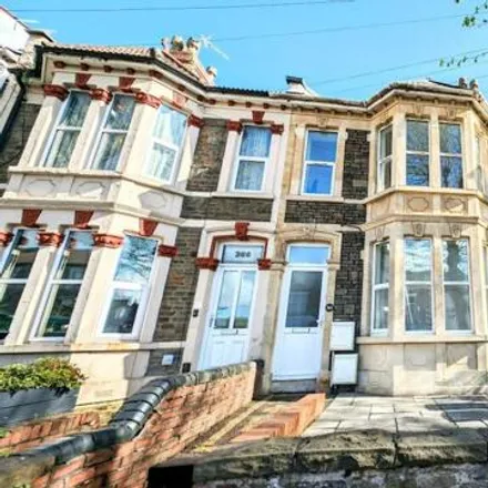 Buy this 3 bed apartment on 355 Fishponds Road in Bristol, BS5 6RD