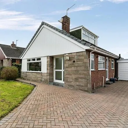 Buy this 3 bed house on Highland Avenue in Aston, CH5 1XG