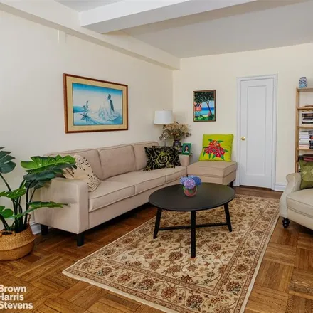 Buy this studio apartment on 235 WEST END AVENUE 16H in New York