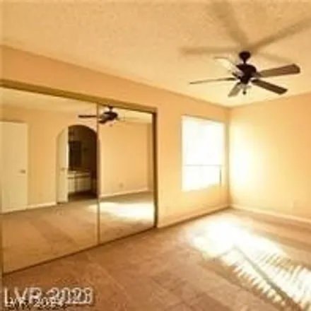 Image 9 - 1951 Bay Hill Drive, Las Vegas, NV 89117, USA - Condo for rent