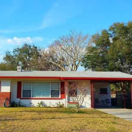 Rent this 3 bed house on 127 Owens Circle South in Auburndale, FL 33823