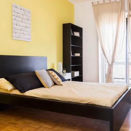 Rent this 7 bed room on Via Giovanni Brugnoli 8/2B in 40122 Bologna BO, Italy