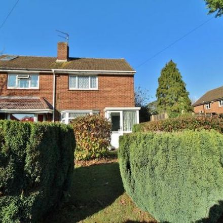 Rent this 2 bed house on Park Parade and Greywell in Bishopstoke Road, Havant PO9 5BN