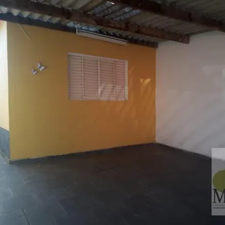 Buy this 2 bed house on Rua Santa Amélia in Centro, Itapecerica da Serra - SP