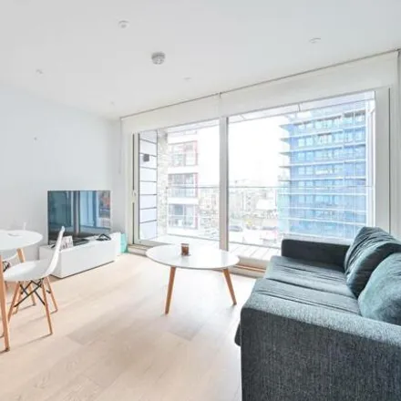Buy this 1 bed apartment on Surrey Row in Bankside, London