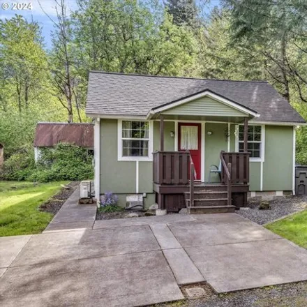 Buy this 2 bed house on 900 Southwest Sadie B Avenue in Cascade Locks, Hood River County