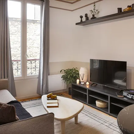 Rent this 2 bed apartment on 9 Rue des Ternes in 75017 Paris, France