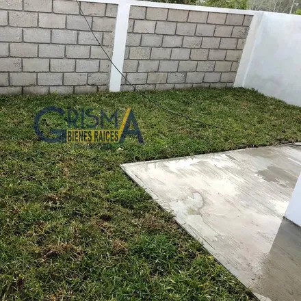 Buy this studio house on unnamed road in 92800 Túxpam, VER