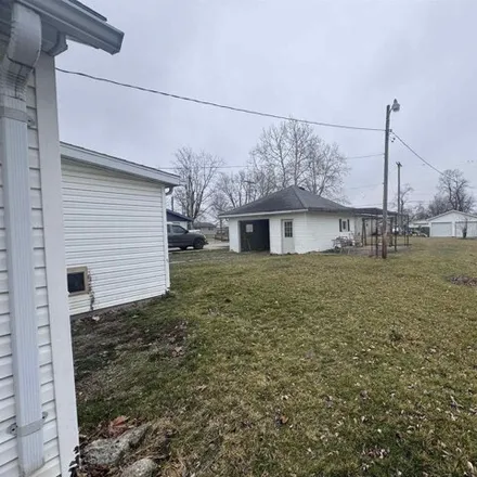 Image 5 - 229 East Osborne Street, Bushnell, McDonough County, IL 61422, USA - House for sale