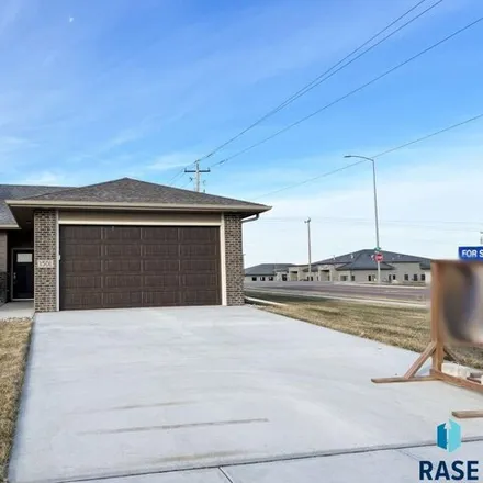 Buy this 2 bed house on 8463 West 22nd Street in Sioux Falls, SD 57106