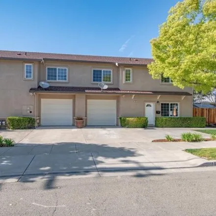 Buy this 6 bed house on 1689 Park Street in Livermore, CA 94551