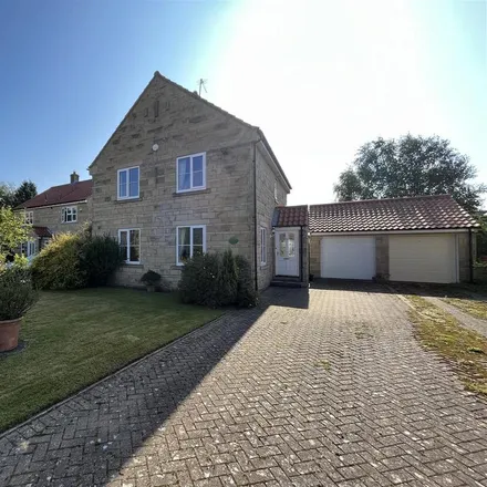 Rent this 4 bed house on Olivers Gardens in Staindrop, DL2 3XF