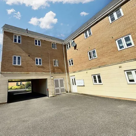 Rent this 2 bed apartment on 1-8 Morse Road in Taunton, TA2 6BU