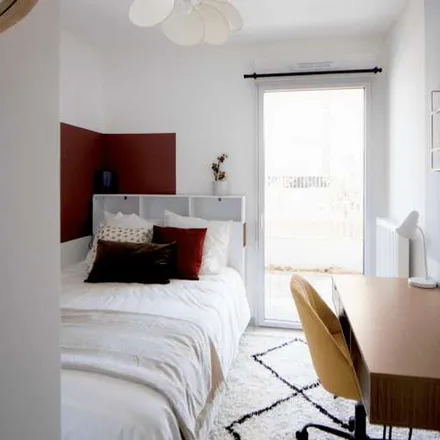 Image 7 - 11 Rue Baudin, 69100 Villeurbanne, France - Apartment for rent