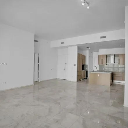 Image 3 - Asia, 900 Brickell Key Boulevard, Torch of Friendship, Miami, FL 33131, USA - Apartment for rent
