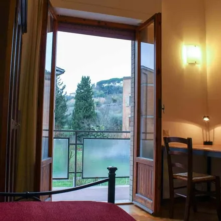 Image 3 - Via Scipione Bargagli, 53035 Siena SI, Italy - Room for rent