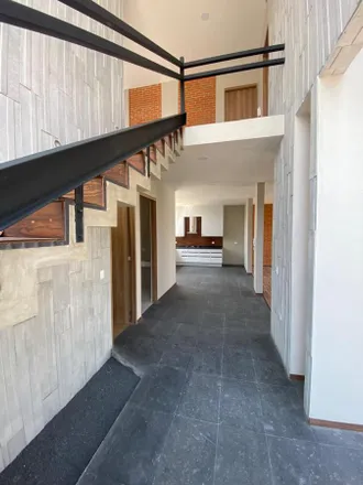 Buy this studio house on Centro Deportivo VW in Cerrada de Carcaña, 72735