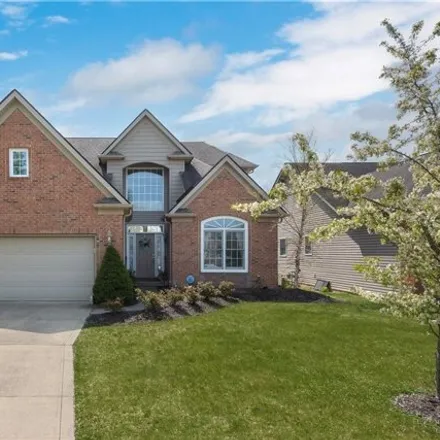 Buy this 3 bed house on Red Tail Golf Club in Boxwood Court, Avon