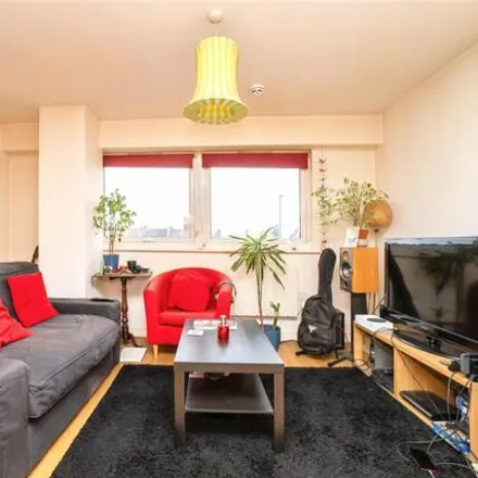 Image 4 - Beacon Tower, Lodge Causeway, Bristol, BS16 3HQ, United Kingdom - Apartment for sale