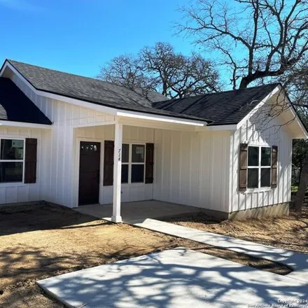 Image 7 - 1506 Oak Street, Bandera, TX 78003, USA - House for sale