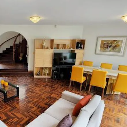 Buy this 6 bed house on Jirón Los Civiles in Santiago de Surco, Lima Metropolitan Area 15023