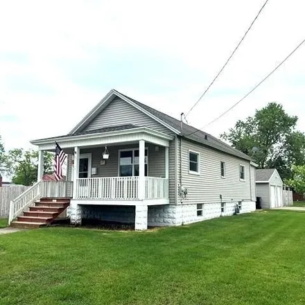 Buy this 1 bed house on 2391 15th Avenue in Menominee, MI 49858