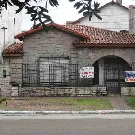 Image 1 - Avenida Rodolfo López 1090, Quilmes Este, 1877 Quilmes, Argentina - House for sale
