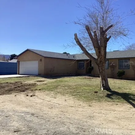 Rent this 4 bed house on 4602 W Avenue M10 in Quartz Hill, California