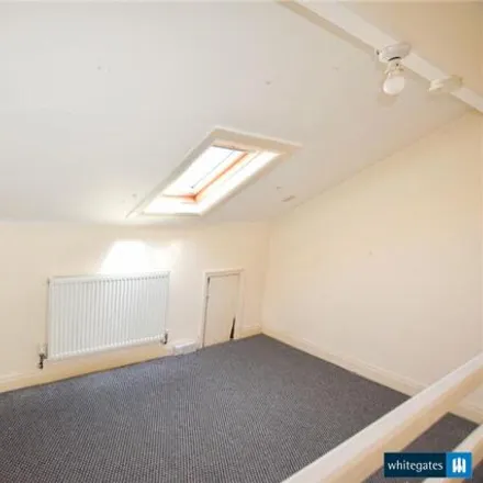 Image 7 - Parkfield Road, Leeds, LS11 7PA, United Kingdom - Townhouse for sale