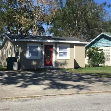 Image 1 - 315 East Barnes Avenue, Eustis, FL 32726, USA - House for sale