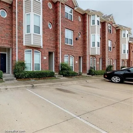 Image 1 - 2000 Jones-Butler Road, College Station, TX 77840, USA - Condo for rent