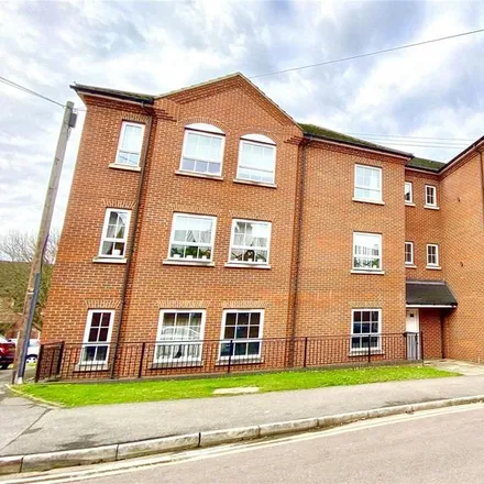 Rent this 1 bed apartment on Hunters Wharf in 1-23 Katesgrove Lane, Katesgrove