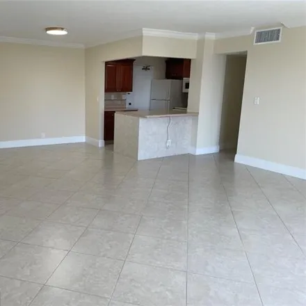 Image 6 - 336 N Birch Rd Apt 11H, Fort Lauderdale, Florida, 33304 - Condo for rent