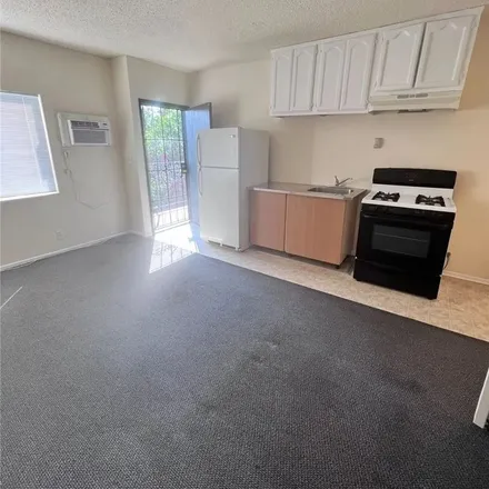 Image 3 - 2989 Partridge Avenue, Los Angeles, CA 90039, USA - Apartment for rent