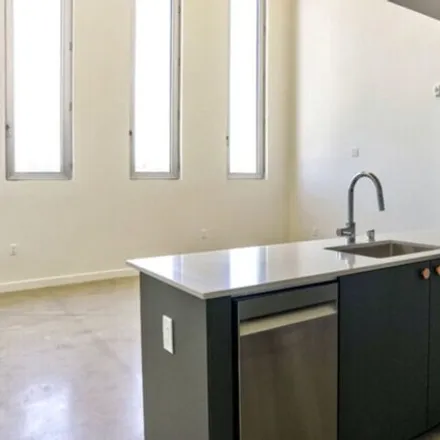 Image 2 - 3630 Overland Ave Apt 707, Los Angeles, California, 90034 - House for rent