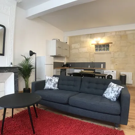 Rent this 3 bed apartment on 10 Rue de Nantes in 33300 Bordeaux, France