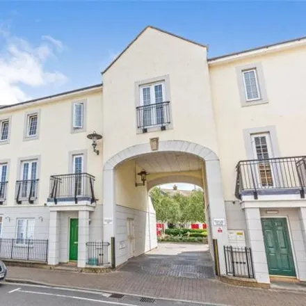 Buy this 3 bed apartment on 28;29 Burlington Court in Bristol, BS20 7BA