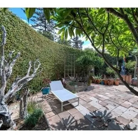 Image 4 - 7860 Fountain Avenue, West Hollywood, CA 90046, USA - House for sale