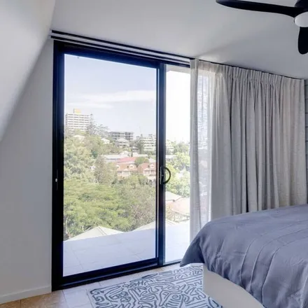 Rent this 3 bed townhouse on Highgate Hill in Greater Brisbane, Australia