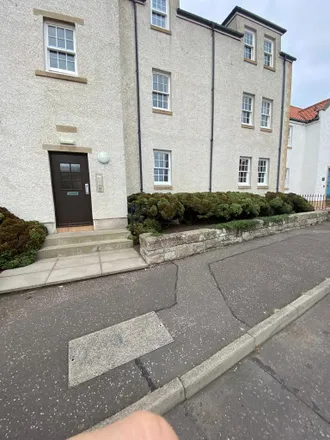 Rent this 2 bed apartment on Back Dykes in Anstruther, KY10 3EH