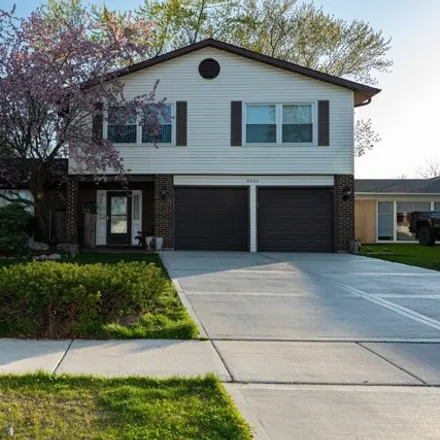 Image 1 - 8022 Northway Drive, Hanover Park, Schaumburg Township, IL 60133, USA - House for sale