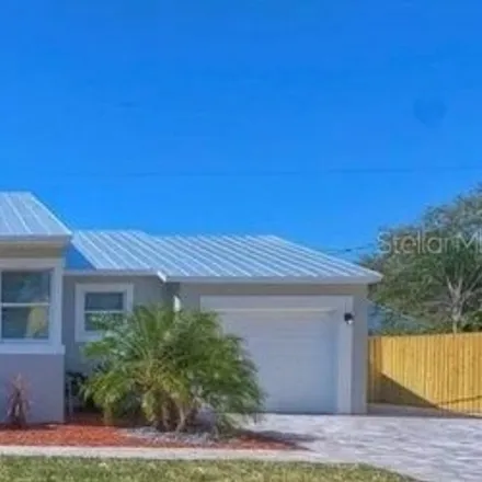 Rent this 3 bed house on 3663 South Himes Avenue in Tampa, FL 33629