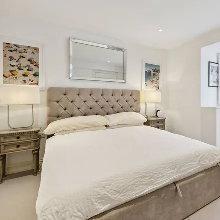 Rent this 2 bed apartment on London in SW11 5SQ, United Kingdom