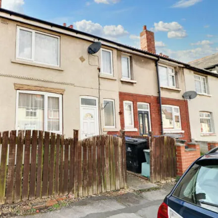 Buy this 3 bed townhouse on Dukes Crescent in Doncaster, South Yorkshire